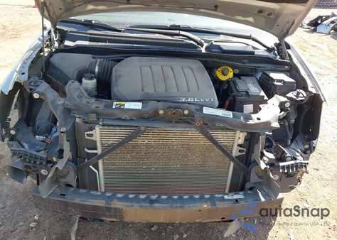 2015 Chrysler Town & Country Touring из США, поврежденный, VIN 2C4RC1BG7FR545609